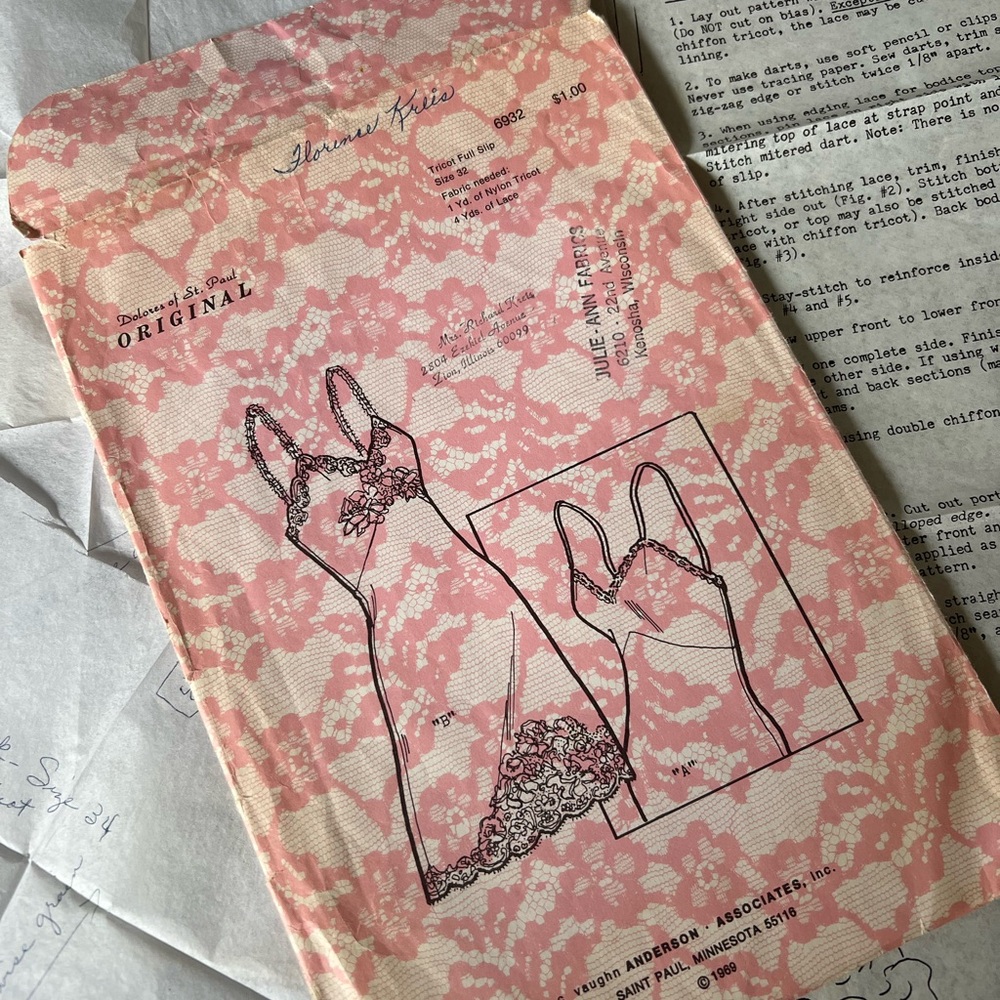 ✨Vintage Slip pattern✨